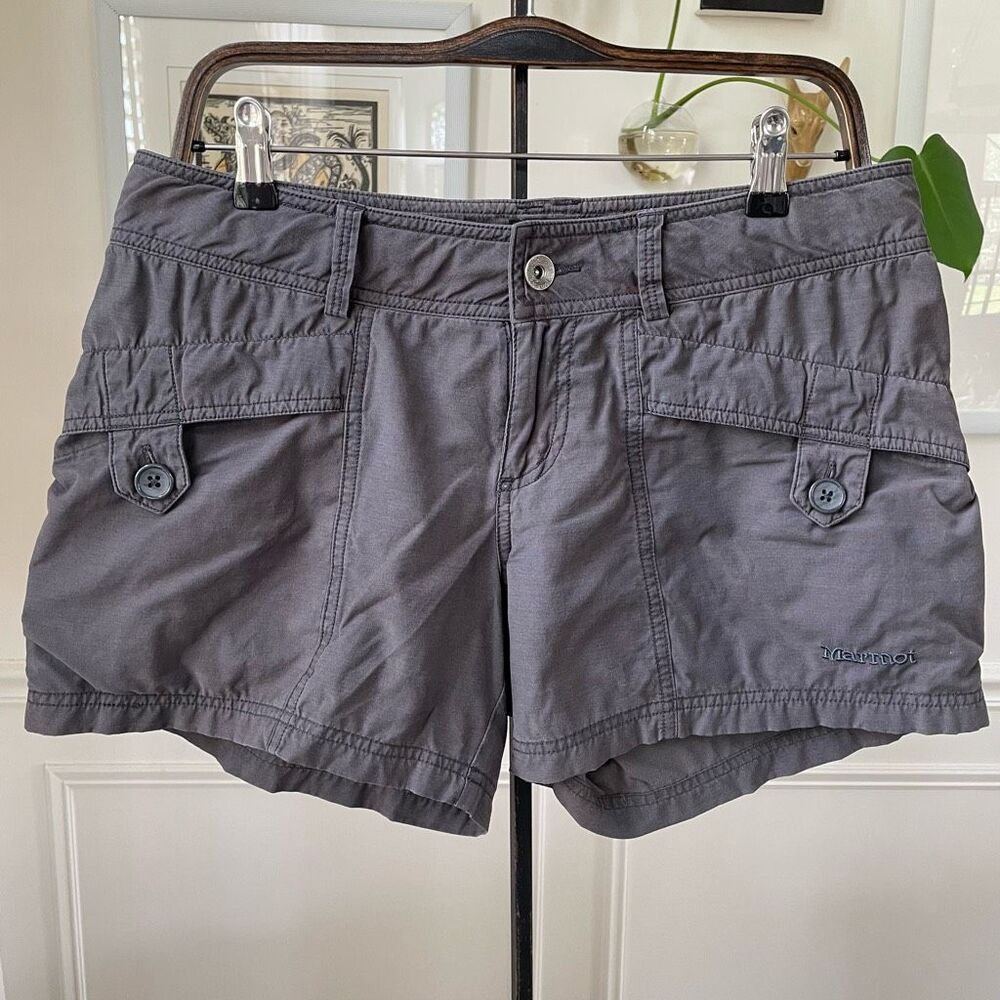 Marmot Dark Grey Flat Front Shorts 5” Inseam 8 M